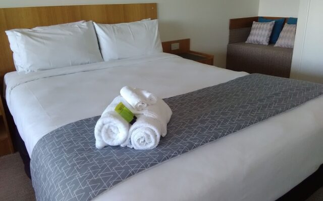 Tamwell Motel and Coffee Lounge