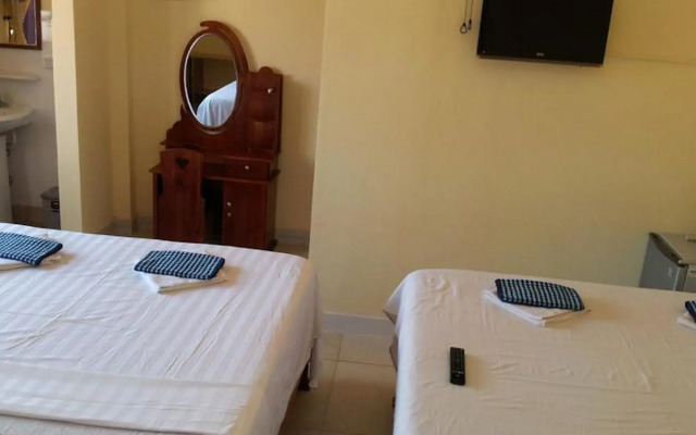Homeland River Homestay