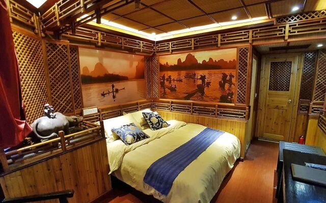 Yangshuo Li River Gallery Lodge
