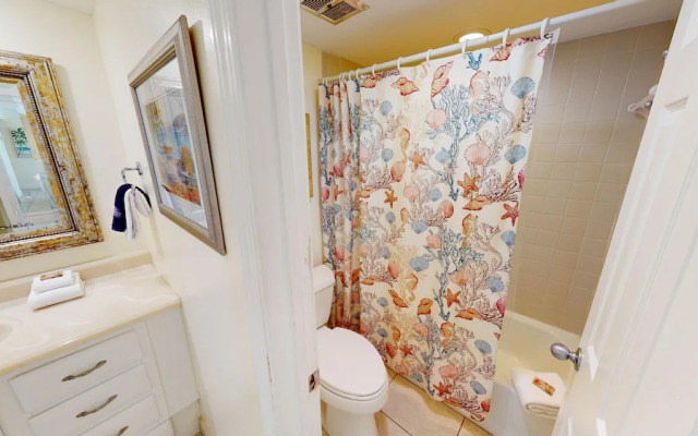 Beach House 602a 2 Bedroom Condo