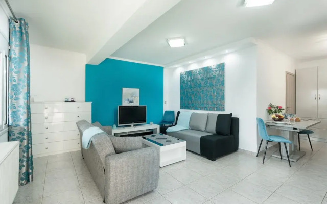 MTC-Sea & sky by Valeria near airport