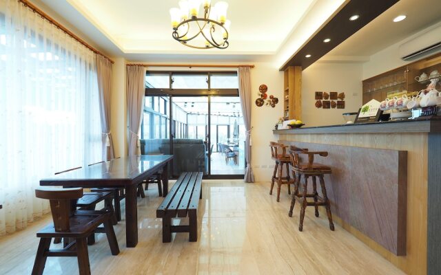 Sakura Bed and Breakfast
