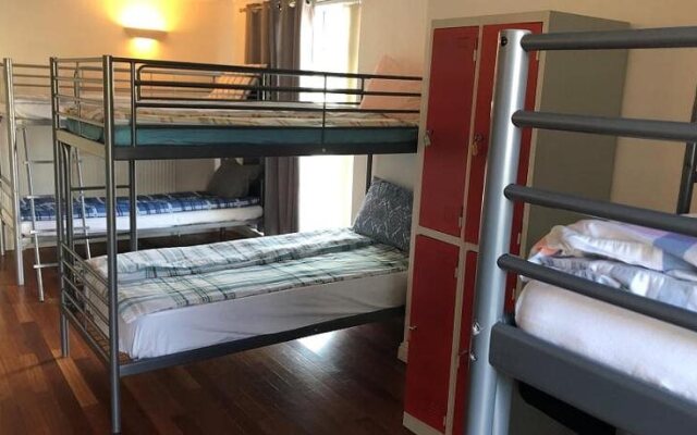O Hostel