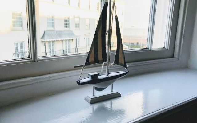 The Skye Seaview Apartment