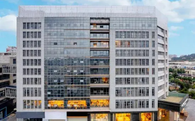 Wyndham Days Square Hotel