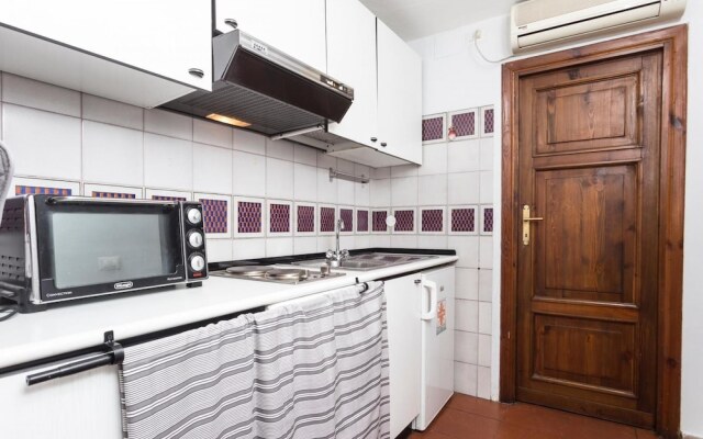 Minerva in Roma With 1 Bedrooms and 1 Bathrooms