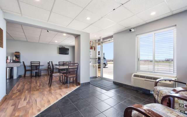 Rodeway Inn Lincoln West - University Area