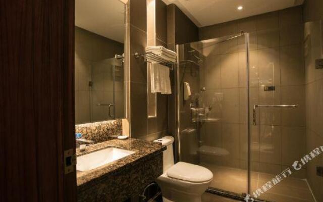 Yangjiang Tianbao Business Hotel