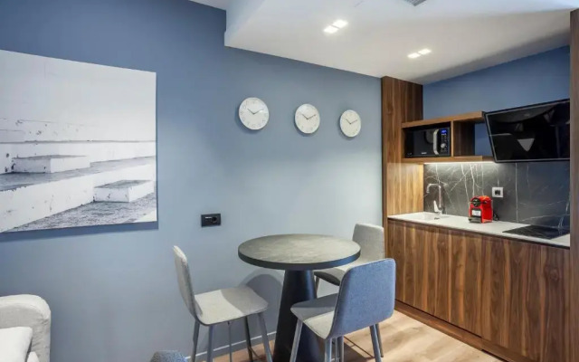 Katouni25 Luxury Suites