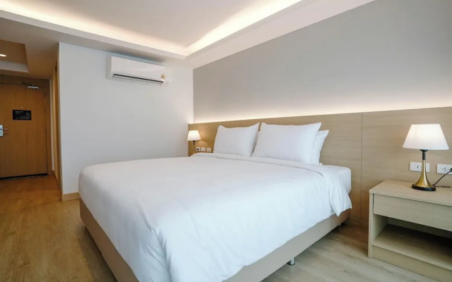 The Kite Hotel Bangsaen by Koko