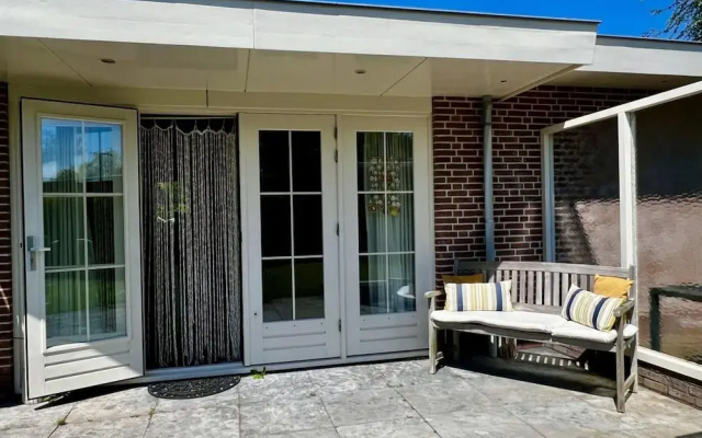 Holiday Bungalow in Sint Maartenszee