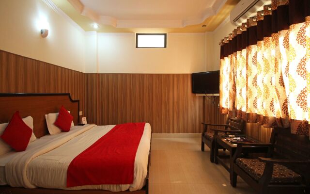 OYO 1811 Hotel Leisure Palace
