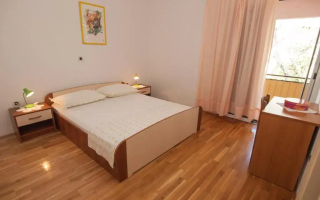 Apartments Roza