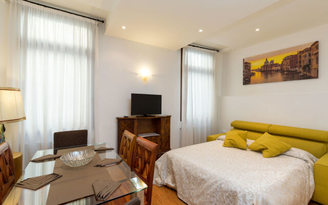 Venice Apartments San Samuele