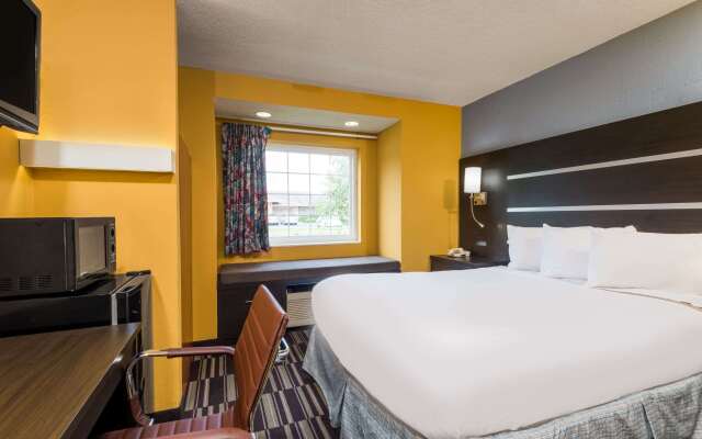 Microtel Inn & Suites by Wyndham Dayton/Riverside OH