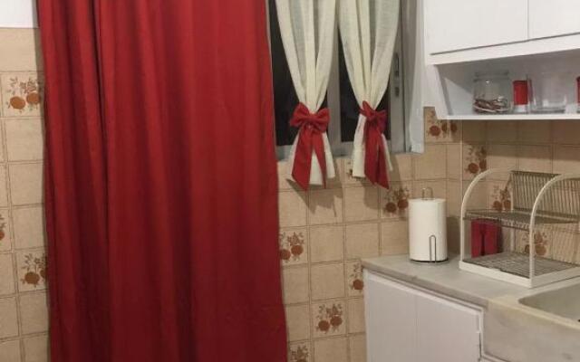 Small Apartment in Markopoulo center