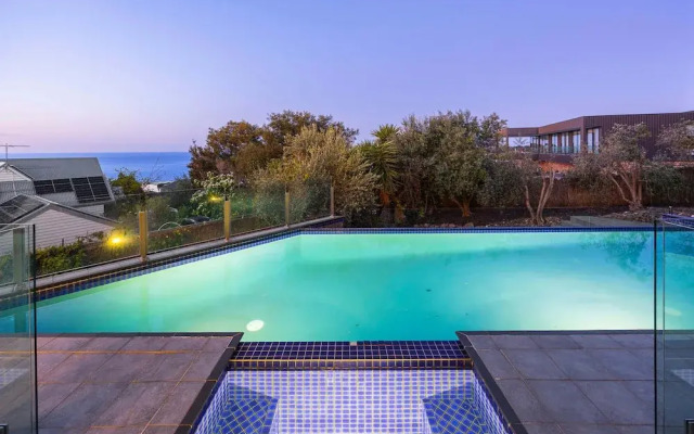 Bella Vista Heated Pool Spa With Stunning View