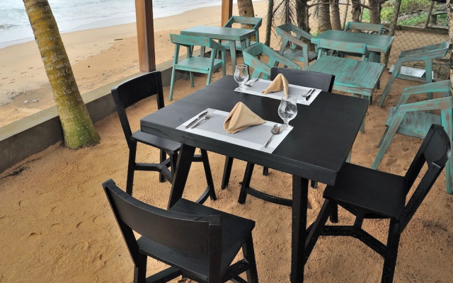 BK Beach Boutique Hotel - Hikkaduwa