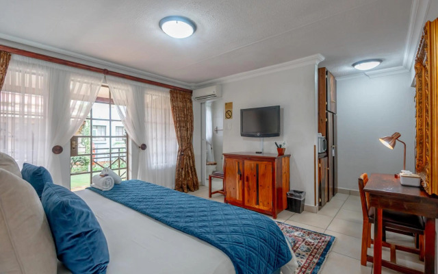 Afrique Boutique Hotel O.R. Tambo
