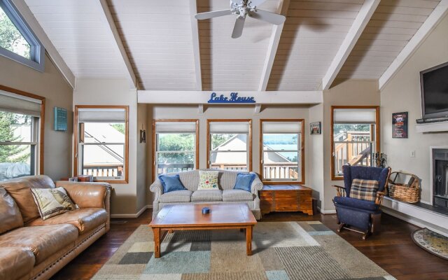 Bear Feet 3 Bedroom Townhome