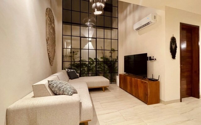 Jungle House By Lockey