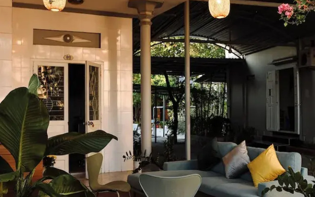 The little garden homestay