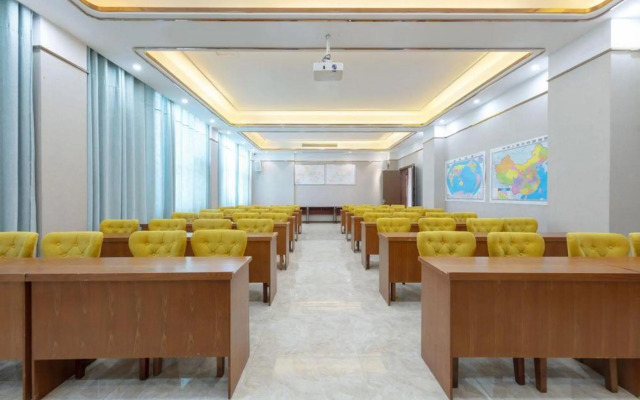 Guofang Hotel