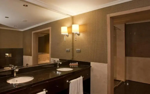 Vertia Luxury Resort
