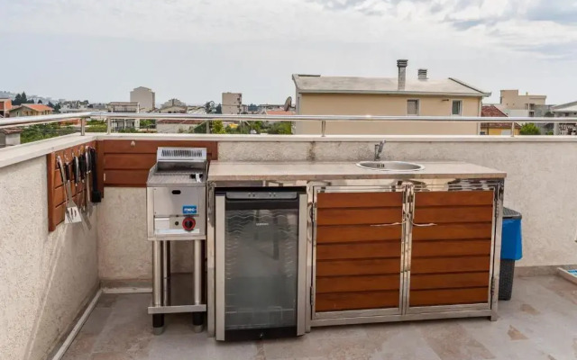 Apartments Davor
