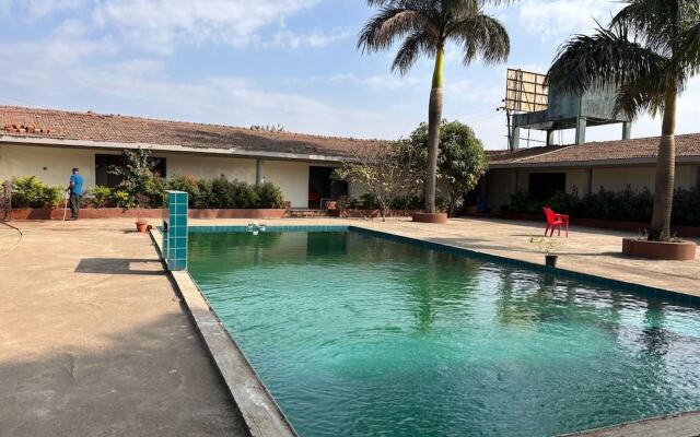 Hotel Sai Plaza