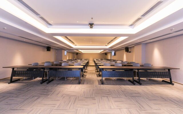 Mercure Changchun Downtown