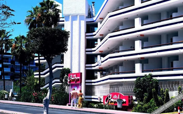 Apartamentos Tamarán