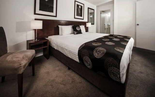 Salamanca Suites