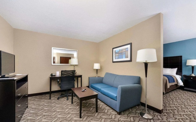 Comfort Inn & Suites Springfield I-55