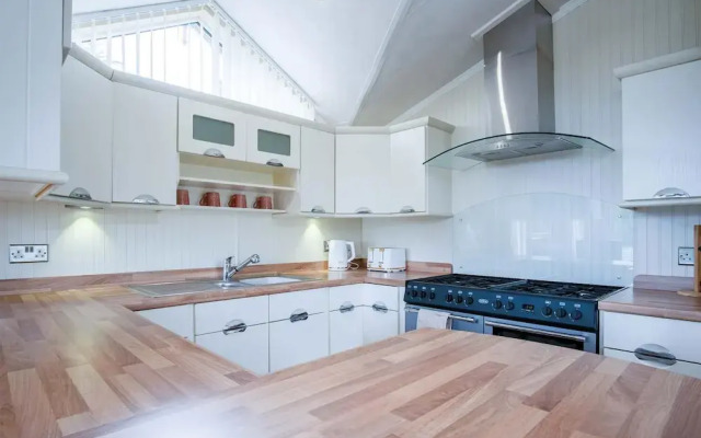3 Manor Lodge - 2 Bedroom Lodge - Pendine