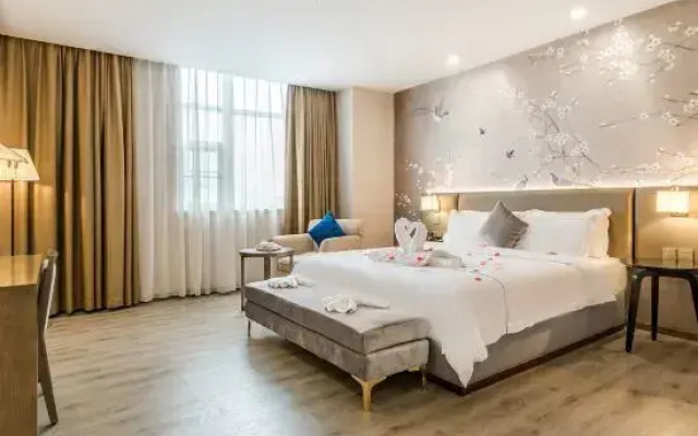 Mushegeland Hotel (Zhongshan Xingzhong Square Pedestrian Street)