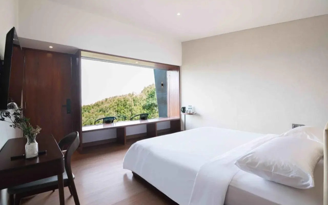 ARTOTEL Cabin Bromo