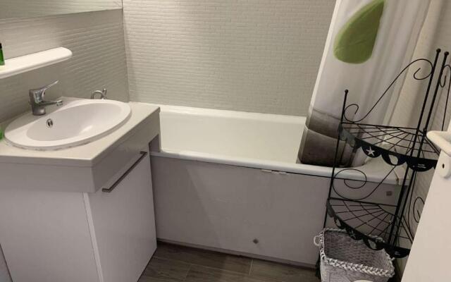 Appartement Port Camargue, 1 pièce, 4 personnes - FR-1-250-162