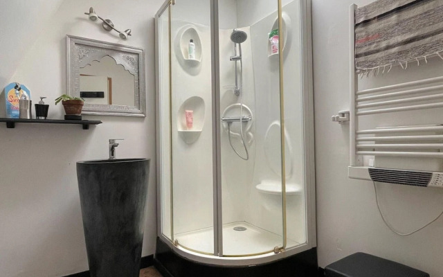 Unusual Duplex With Garden