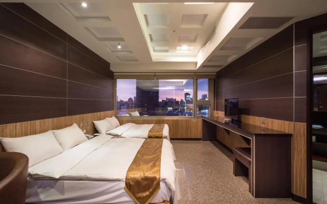Twinstar Hotel