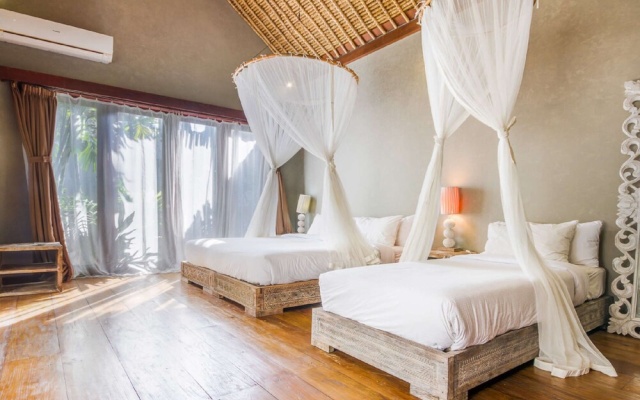 Luxury Villa in Bali near Beach, Bali Villa 2086 – Guest Rooms – Kuta