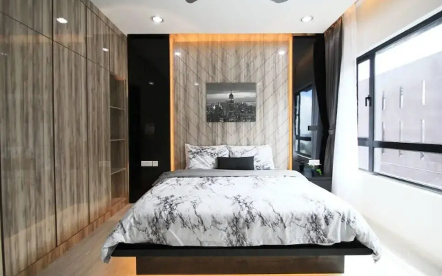 A High-floor 2BR Suasana Suites, Near Ciq, JB
