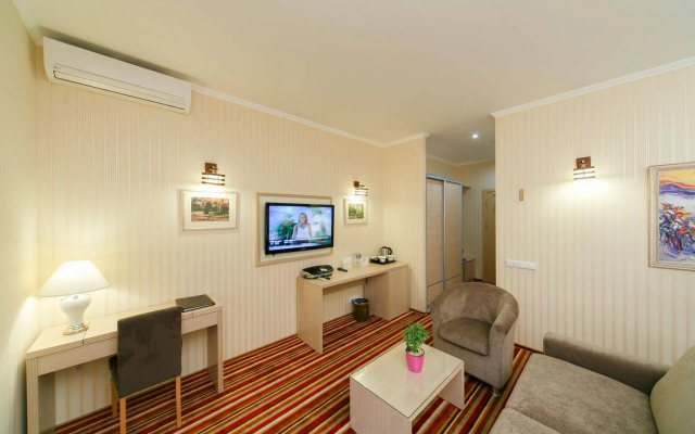 Puscha Congress Hotel
