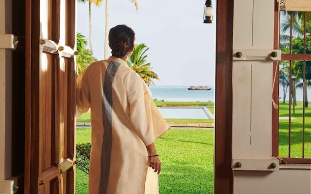 Pathiramanal Villa, Alappuzha
