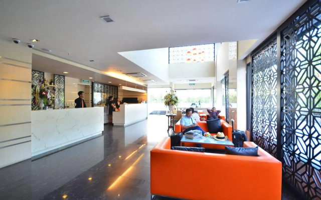 The Heritage Srinakarin Hotel (SHA Extra Plus)