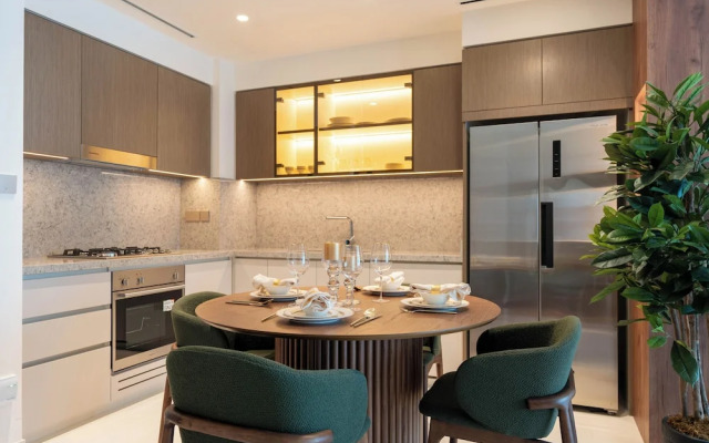 KeyRock - Palm View Luxury Stay in GB