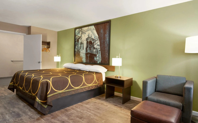 Travelodge by Wyndham Niagara Falls