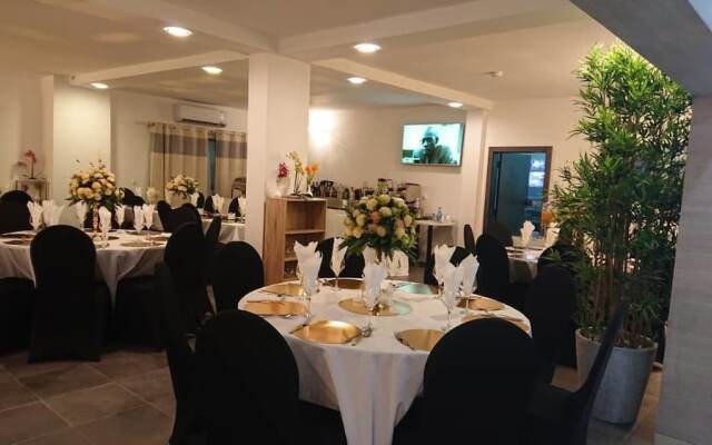 Lorenzo Hotel & Resorts