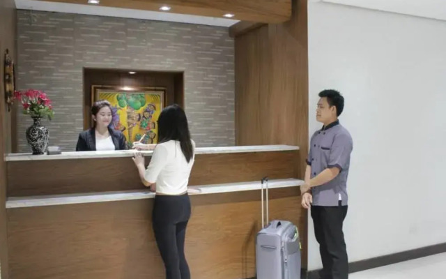 OYO 125 West Makati Hotel