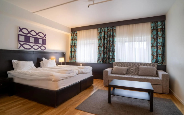 Solna Park & Hotel
